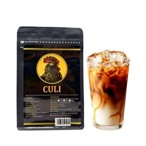 Cà phê sữa đá pha từ hạt Culi rang đậm