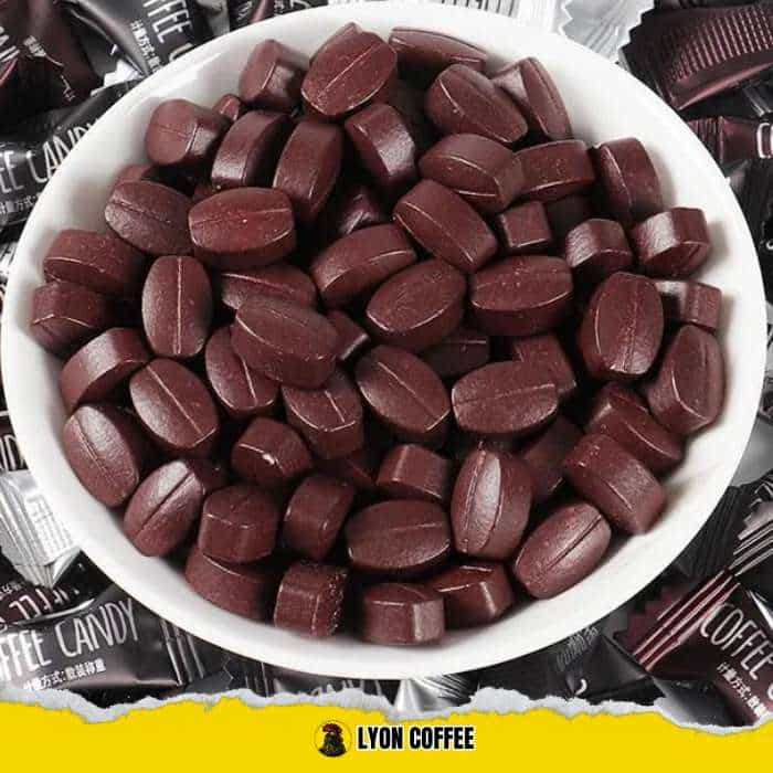 Một số thương hiệu nổi tiếng bao gồm Go Cubes, Awake Chocolate, và Candy Coffee