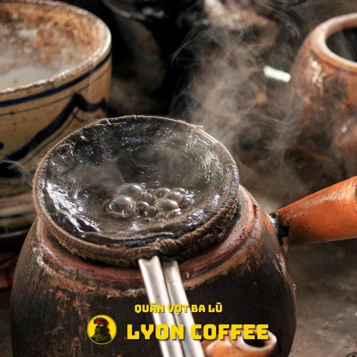 Quán cà phê vợt Ba Lù – Quận 5