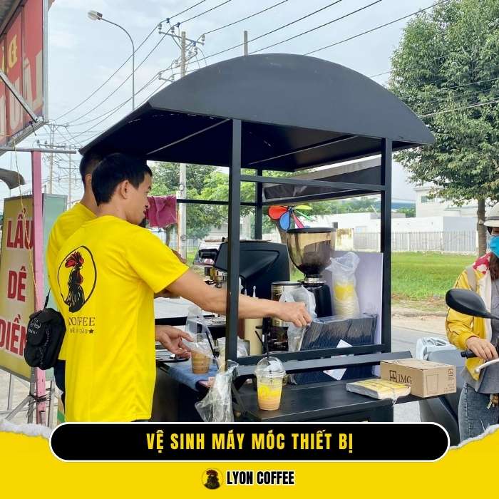 Cách giữ độ bền cho máy móc thiết bị khi kinh doanh cafe pha máy