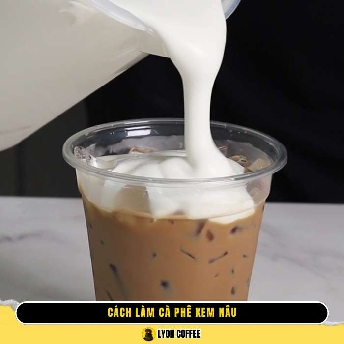 Cách làm cafe kem nâu Hàn Quốc ngon chuẩn đúng cách