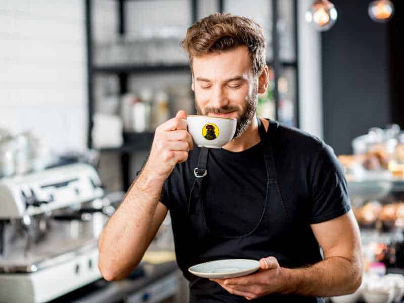 Lợi ích của việc sử dụng một thương hiệu cà phê uy tín cho quán.