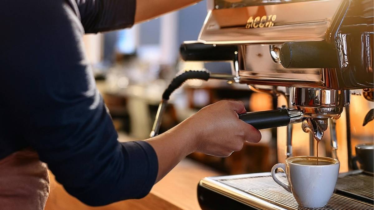 Máy pha cà phê và máy xay cà phê tại Bình Định