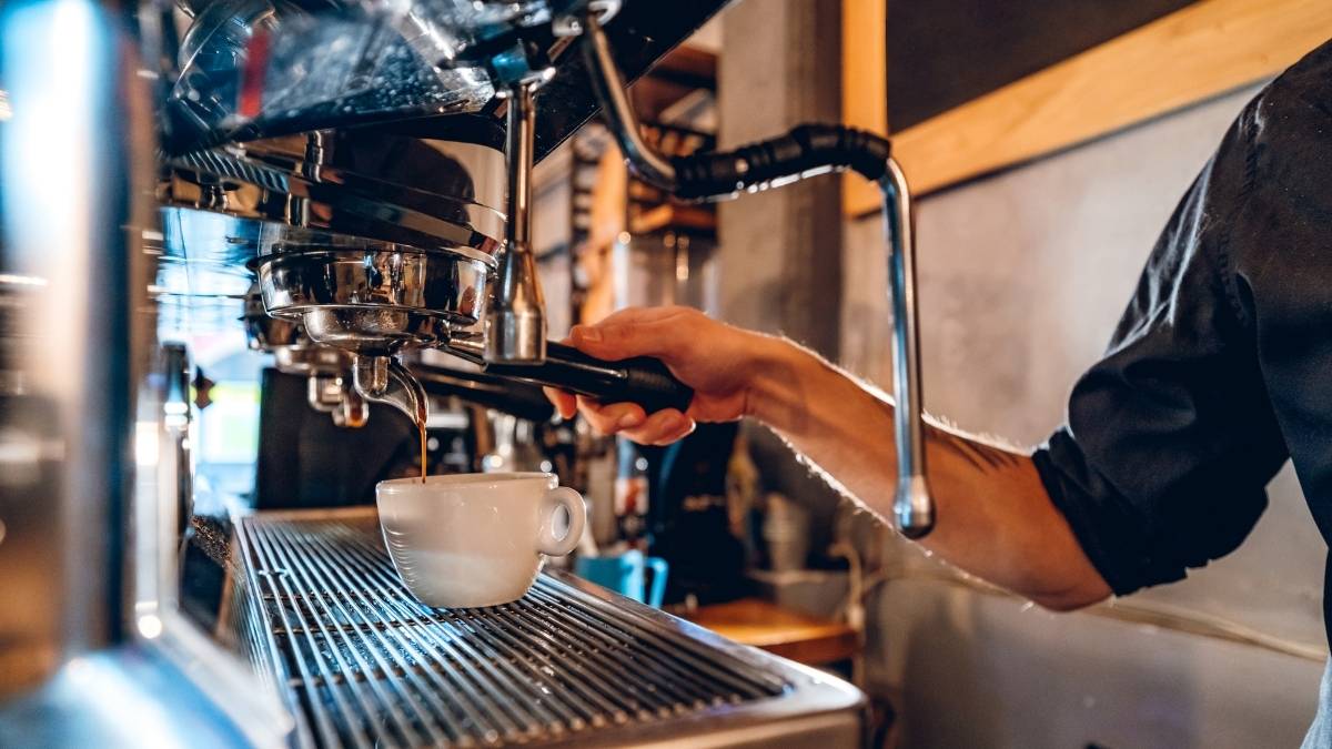 Máy pha cà phê và máy xay cà phê tại Cần Thơ