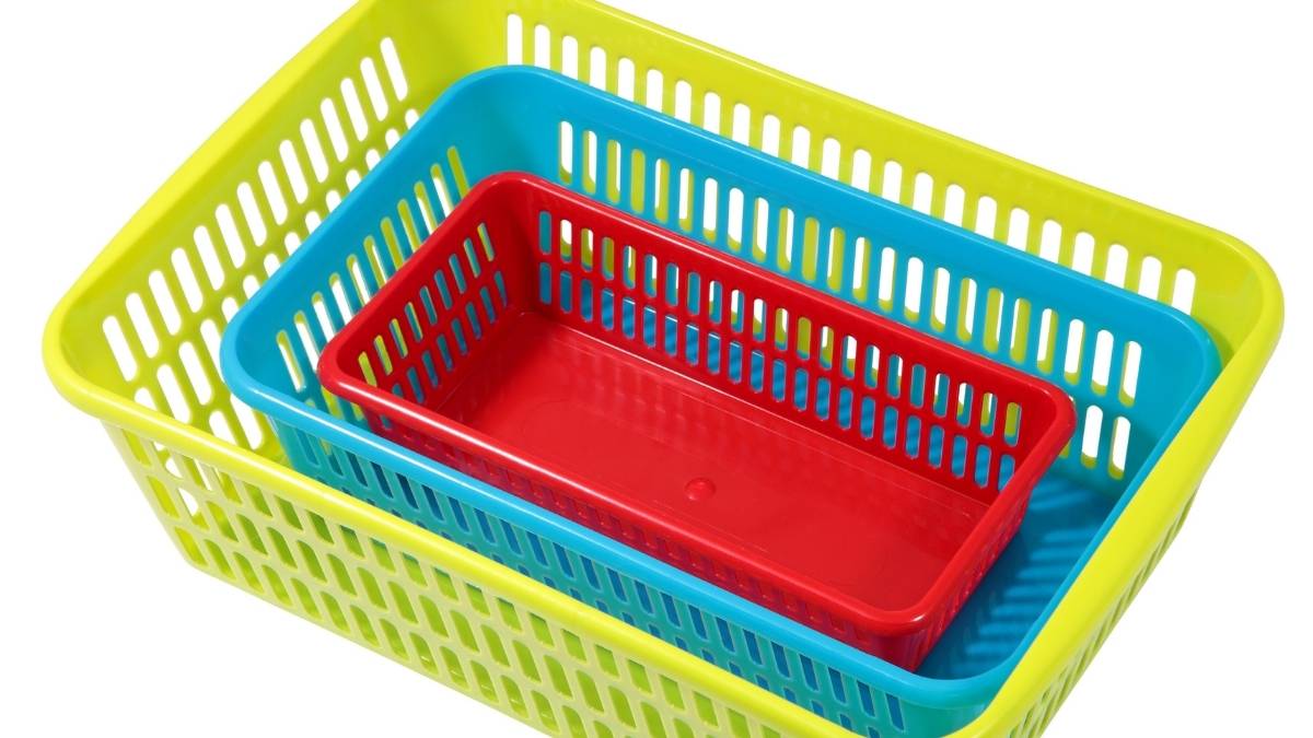 Rổ nhựa chữ nhật giá rẻ, bền, tiện lợi cho quán cà phê