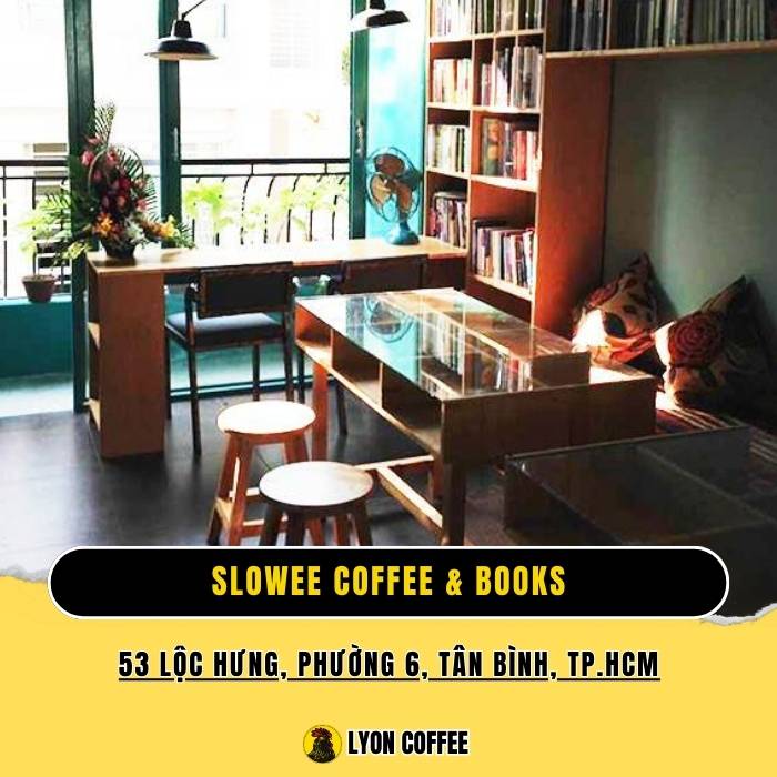 Slowee Coffee & Books
