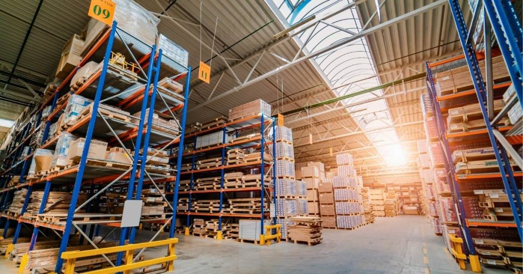 Thanh lý hàng tồn kho giá rẻ đa dạng sản phẩm